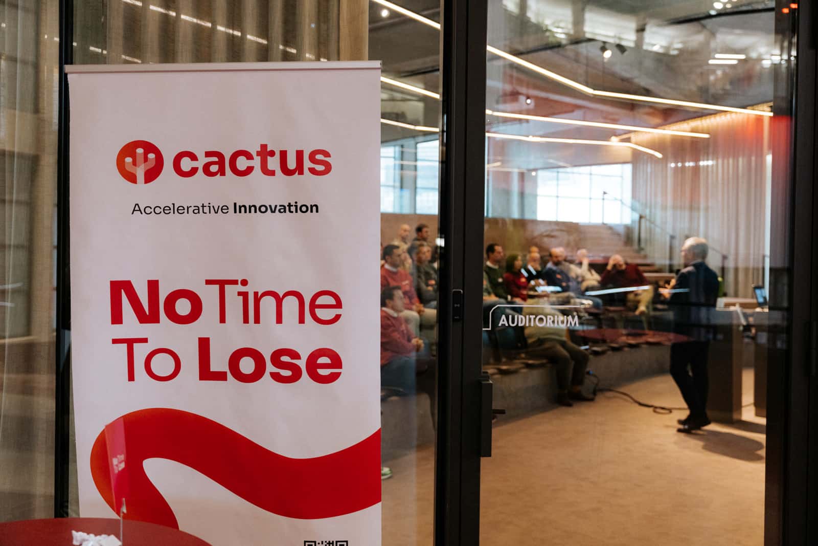 Cactus_Summit_Picture_1